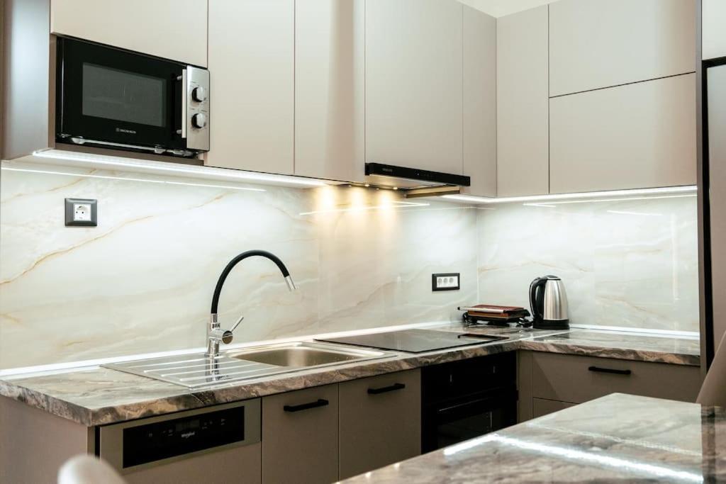 Comfy Corner Luxury Apartment 干尼亞 外观 照片