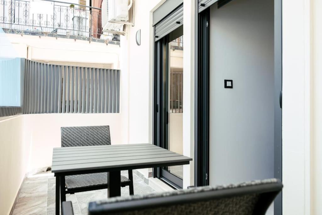 Comfy Corner Luxury Apartment 干尼亞 外观 照片
