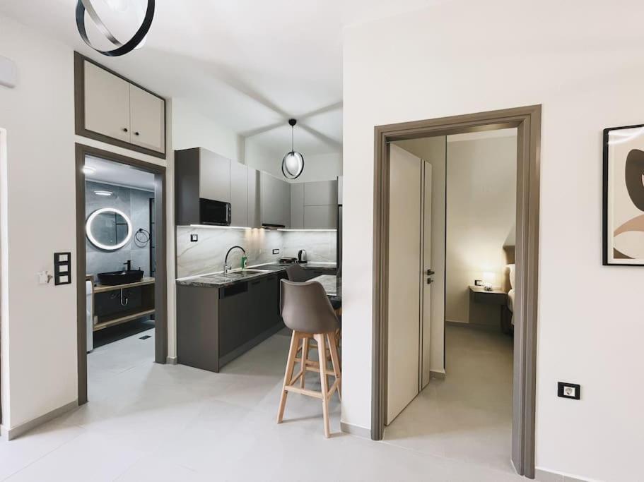 Comfy Corner Luxury Apartment 干尼亞 外观 照片