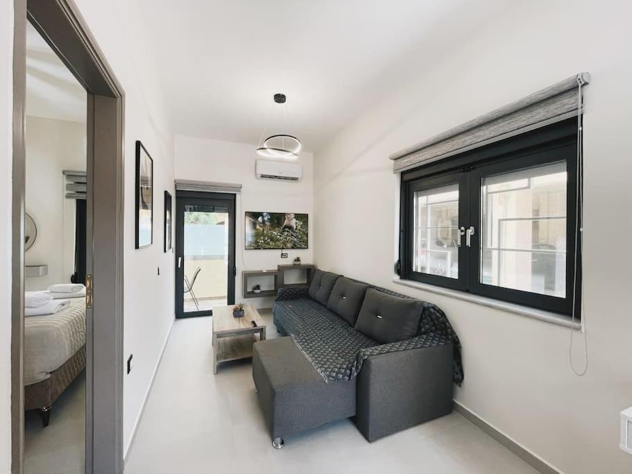 Comfy Corner Luxury Apartment 干尼亞 外观 照片