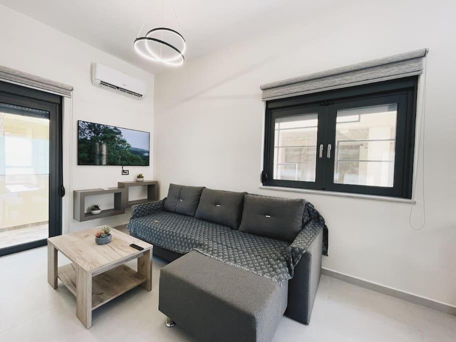Comfy Corner Luxury Apartment 干尼亞 外观 照片