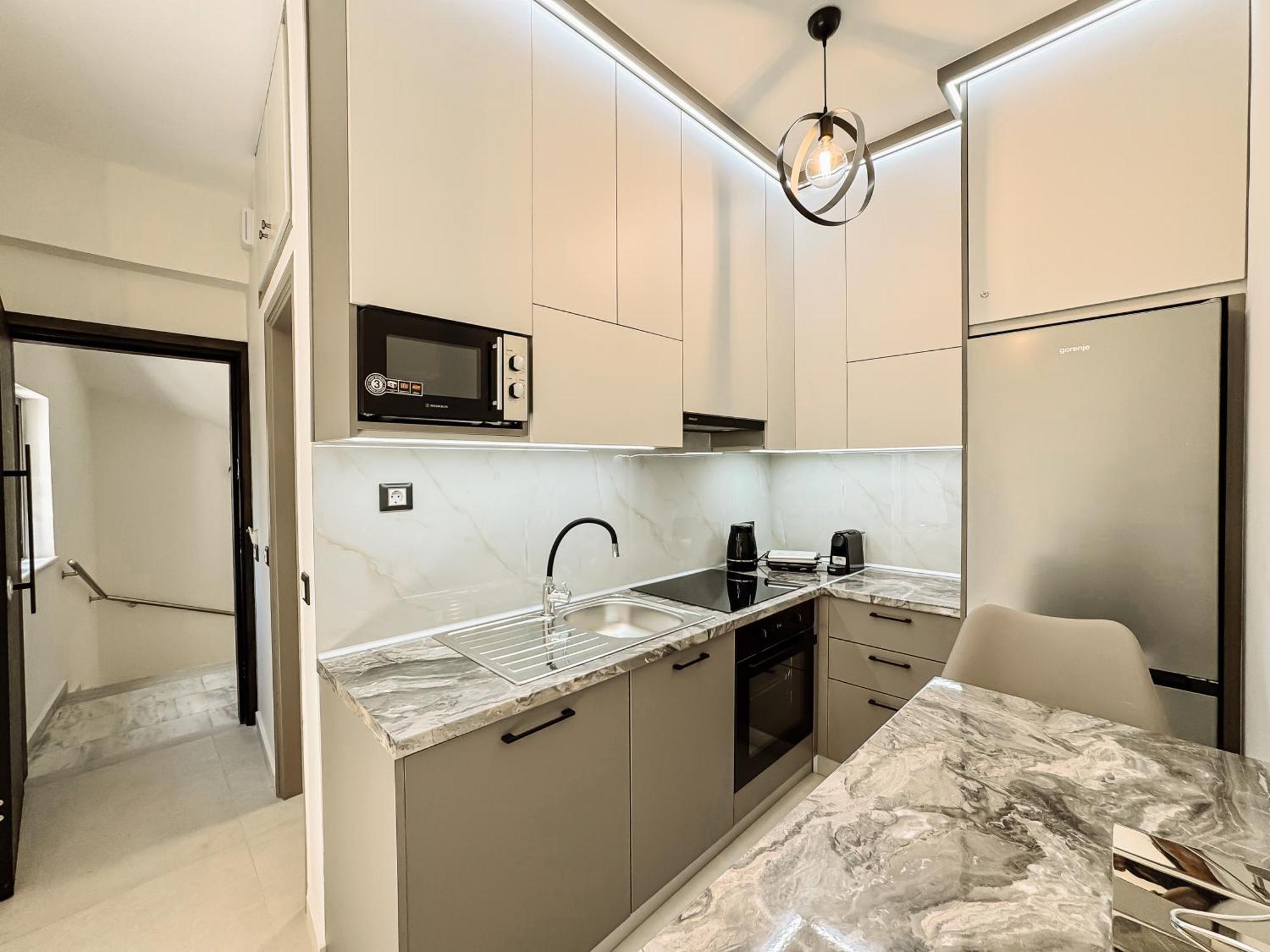 Comfy Corner Luxury Apartment 干尼亞 外观 照片